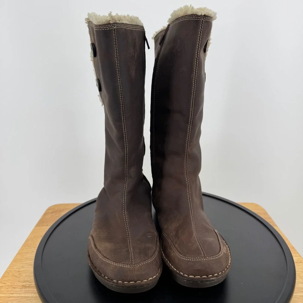 Teva Brown Leather Tall Boots Faux Shearling Lined Spider Rubber Sole Womens 8